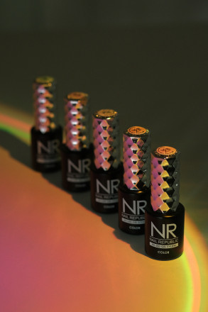 NAIL REPUBLIC   Satin CAT #136   10мл   Гель-лак кошачий глаз